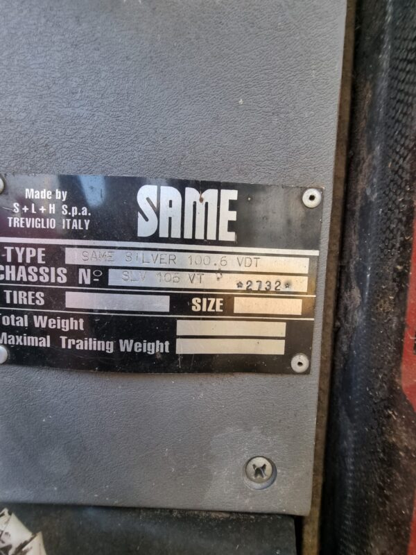 SOLD- Used SAME SILVER 100.6 - 100hp 6 cylinder, Cab tractor with Loader ! - Image 5