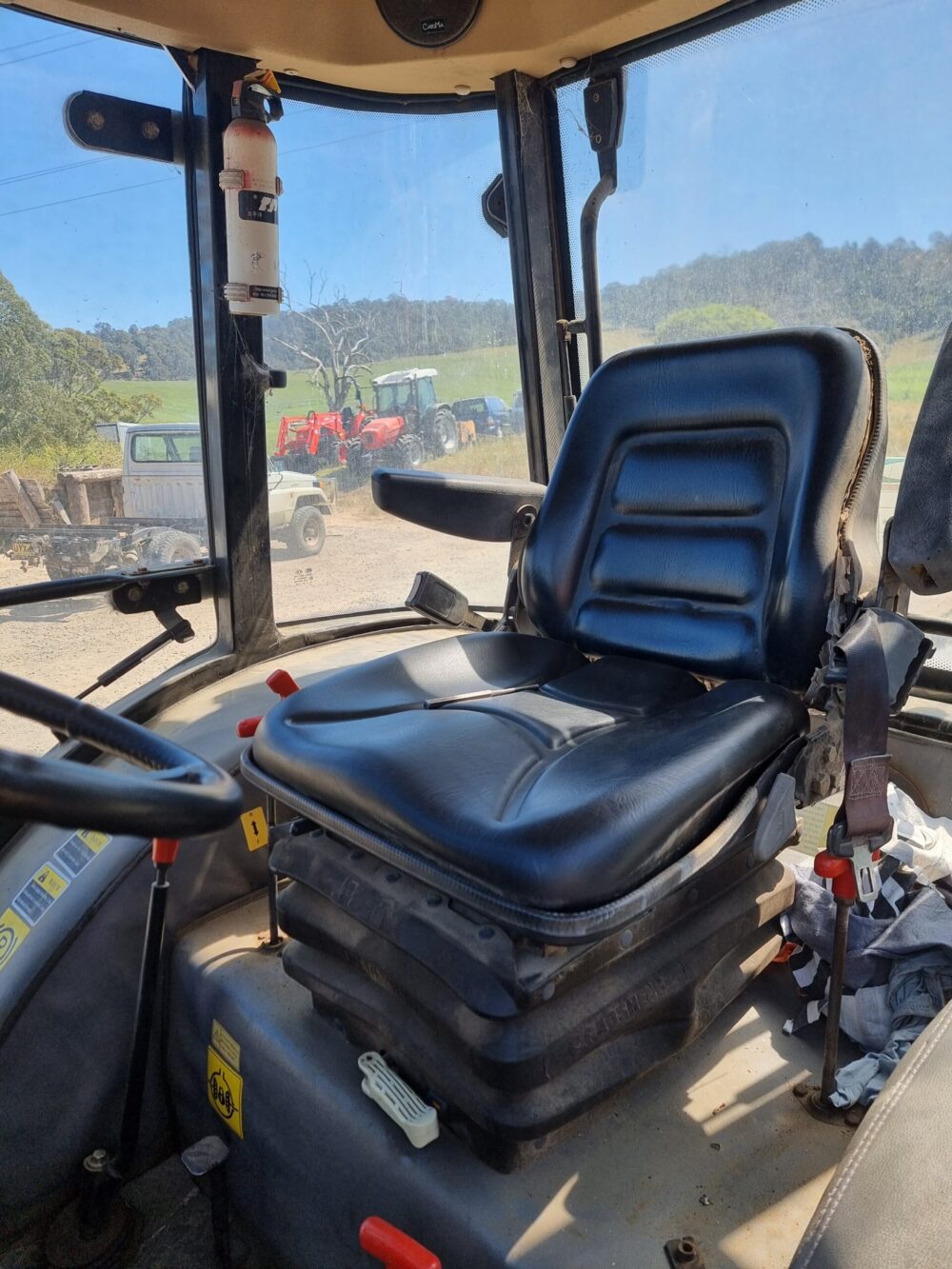 SOLD - Package Deal - Used Agrison 50hp 4wd Cab tractor with 4in1 bucket, Hay Forks, Pallet Forks and Kanga Slasher - Image 13