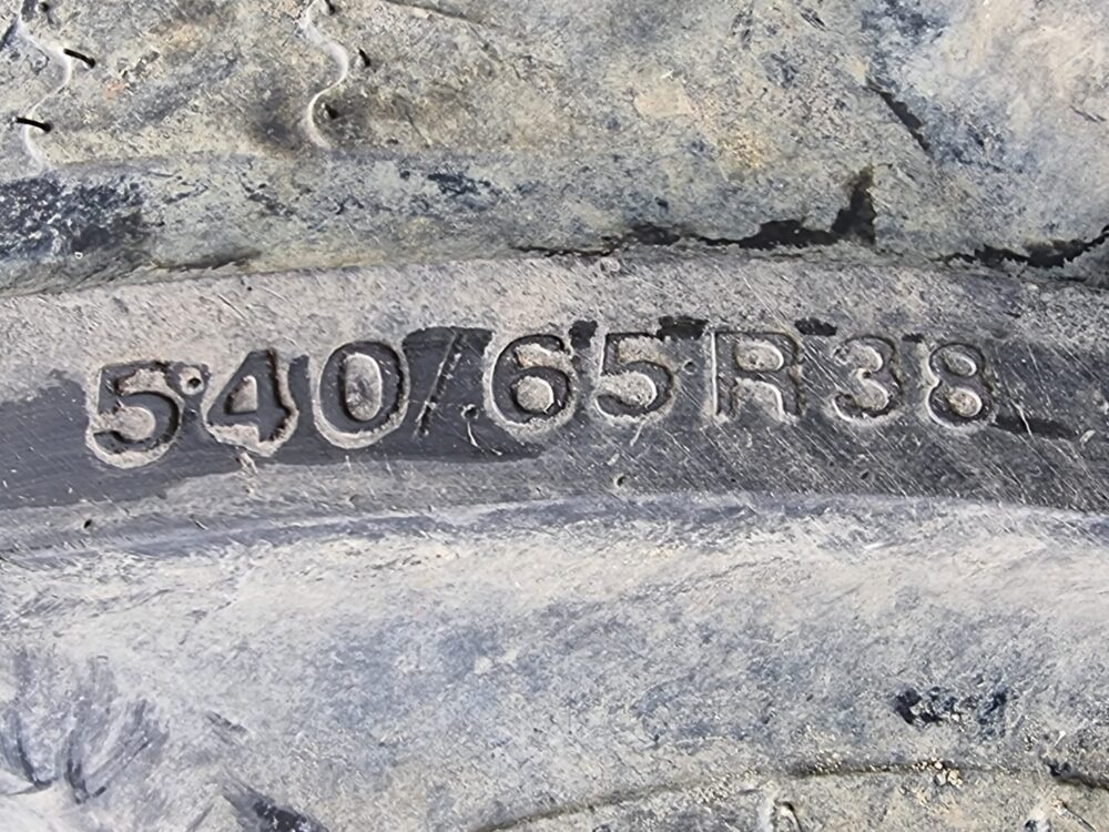 Deutz Rims and Tyres 540/65 R38