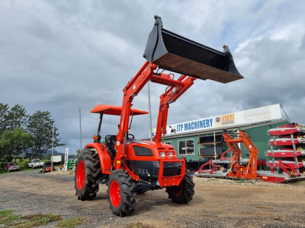 Used Kioti EX5310 Compact Tractor – Only 49 Hours! - Image 8