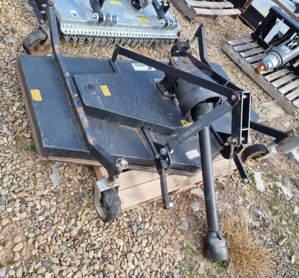 Used Kioti 1.8m Finishing Mower - 3 point linkage mounted - Image 2