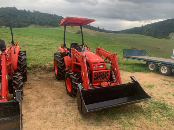 SOLD - Used Kioti EX5310 with loader and 4in1 bucket for sale - Image 9
