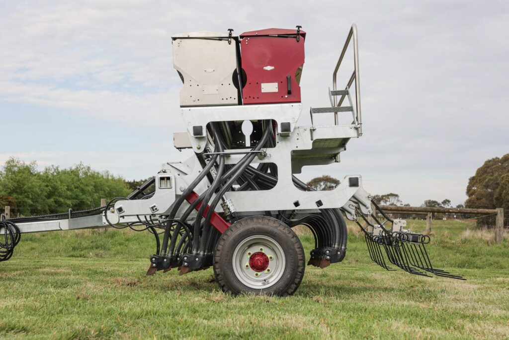 Taege DB300 Double Box Trailed Seeder - Image 5